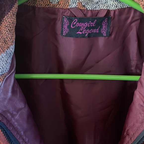 Western style lined vest - Picture 3 of 4